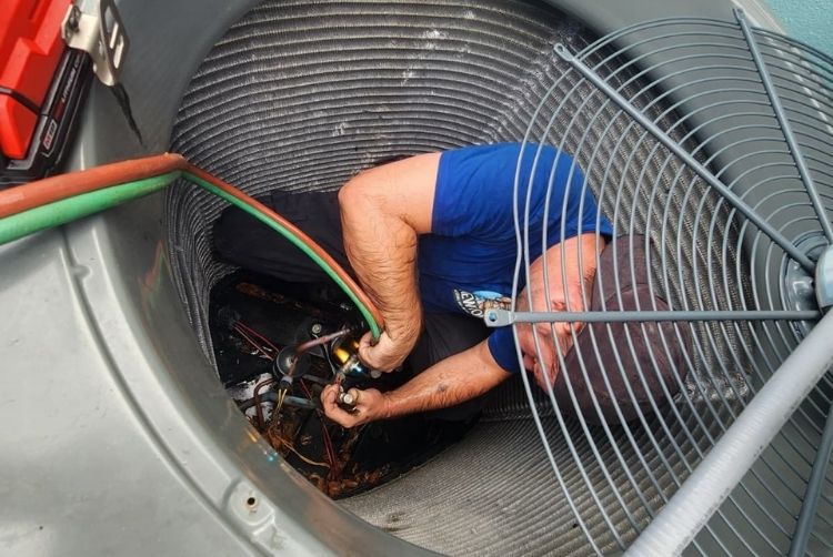 HVAC Contractor